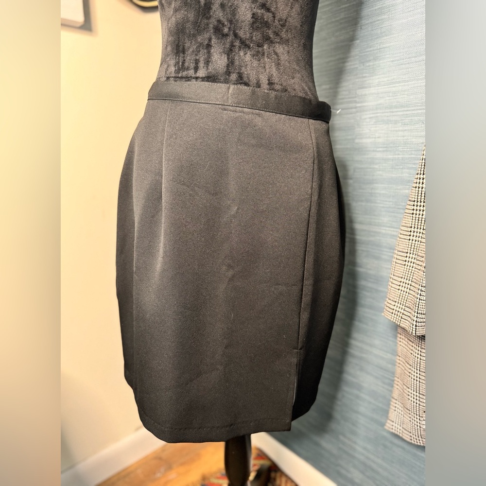 JN Apparel New York Black Mini Skirt for Women Size 12